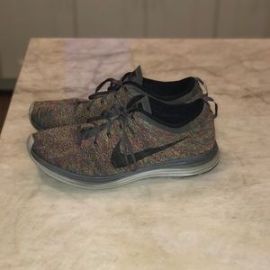 nike flyknit lunar sneakers